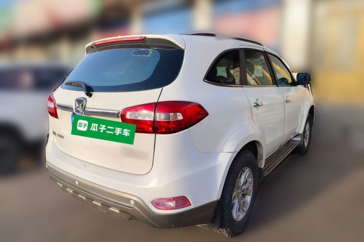 Used JMC Yusheng S350 2013 2.4T Automatic 2WD Diesel Luxury Edition 5 Seats Rear Right 45 Deg
