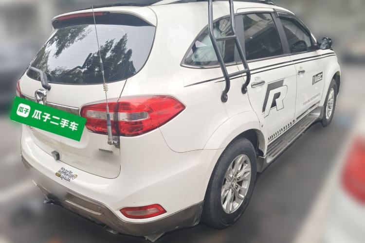 Used JMC Yusheng S350 2013 2.4T Manual 4x4 Diesel Luxury 7-Seater Rear Right 45 Deg