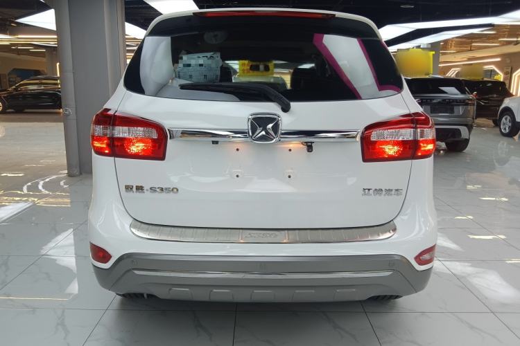 Used JMC Yusheng S350 2013 2.4T Automatic 2WD Diesel Ultra-Luxury 7-Seater Rear