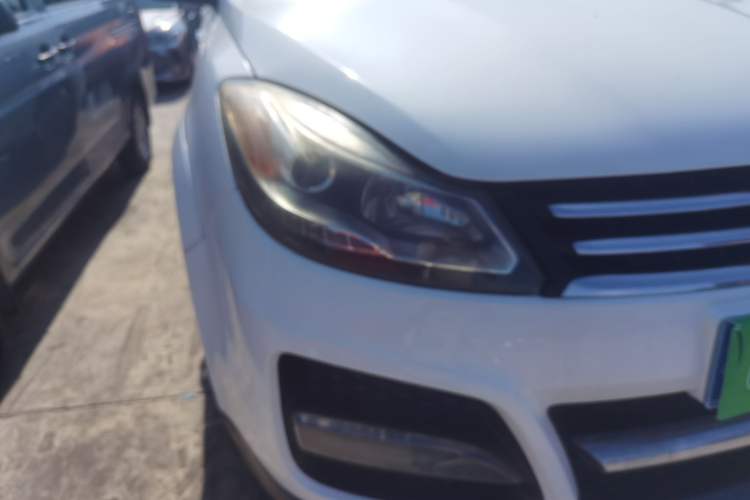 Used JMC Yusheng S350 2013 2.4T Manual 4x4 Diesel Luxury Edition 5 Seats Right Front Headlight