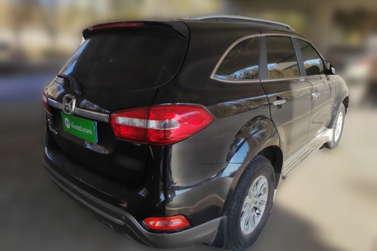 Used JMC Yusheng S350 2014 2.4T Automatic 2WD Diesel Luxury Version with Sunroof 5 Seats Exterior 5