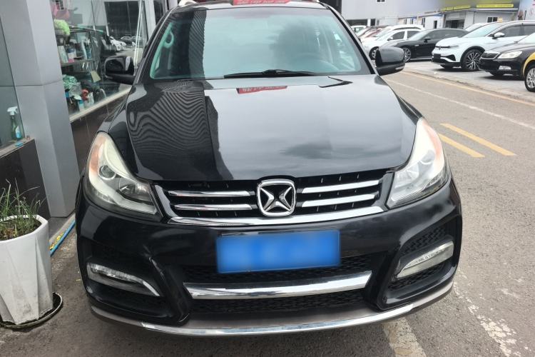 Used JMC Yusheng S350 2014 2.4T Automatic 2WD Diesel Luxury Version with Sunroof 5 Seats Front