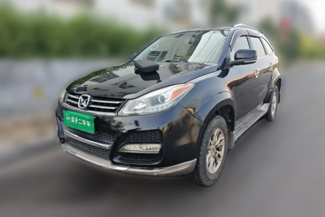 Used JMC Yusheng S350 2014 2.4T Automatic 2WD Diesel Luxury Version with Sunroof 5 Seats