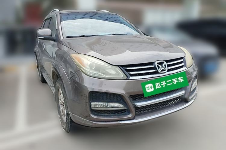 Used JMC Yusheng S350 2014 2.4T Automatic 2WD Diesel Luxury Version with Sunroof 5 Seats Front Right 45 Deg