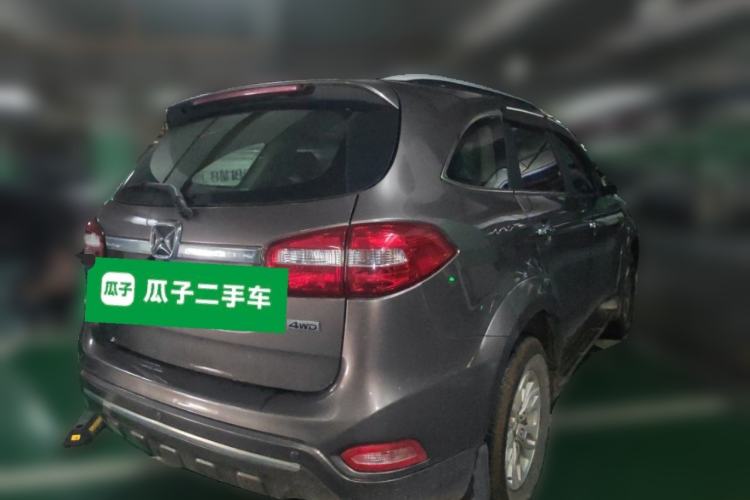 Used JMC Yusheng S350 2014 2.4T Automatic 4x4 Diesel Luxury Version with Sunroof 5 Seats Rear Right 45 Deg
