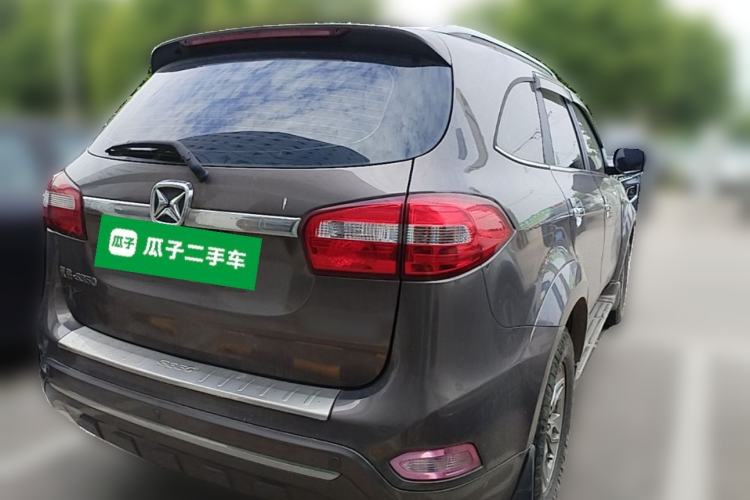 Used JMC Yusheng S350 2014 2.4T Automatic 2WD Diesel Luxury Version with Sunroof 5 Seats Rear Right 45 Deg