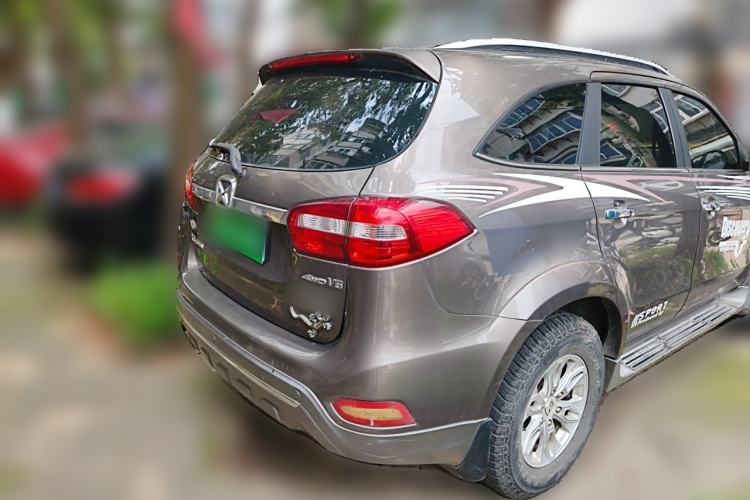 Used JMC Yusheng S350 2014 2.4T Automatic 2WD Diesel Luxury Version with Sunroof 5 Seats Rear Right 45 Deg