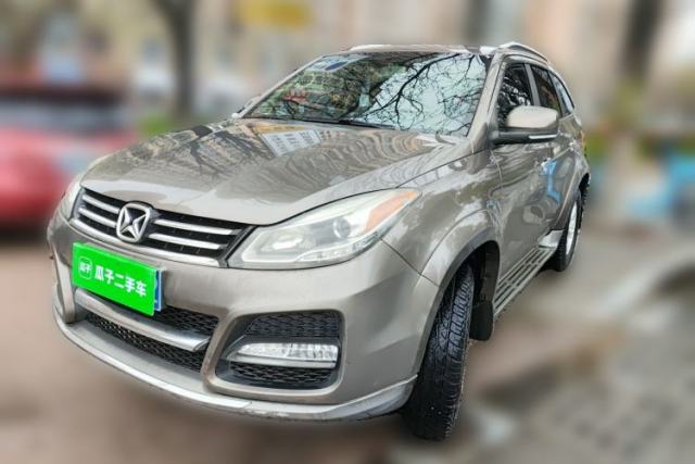 Used JMC Yusheng S350 2014 2.4T Automatic 2WD Diesel Luxury Version with Sunroof 5 Seats