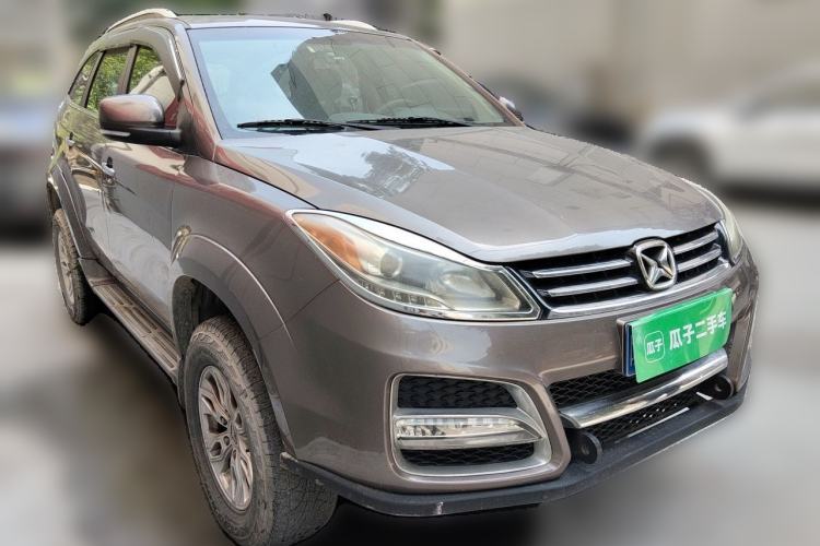 Used JMC Yusheng S350 2014 2.4T Automatic 4x4 Diesel Luxury Version with Sunroof 5 Seats Front Right 45 Deg