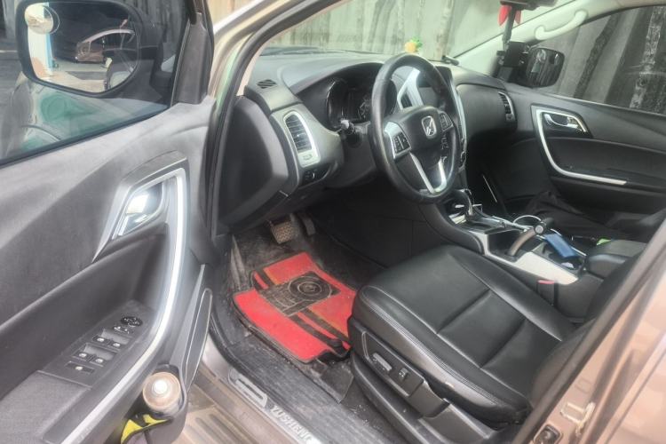 Used JMC Yusheng S350 2014 2.4T Automatic 2WD Diesel Luxury Version with Sunroof 7 Seats Driver Seat