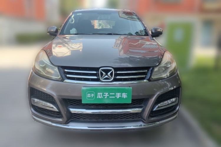 Used JMC Yusheng S350 2014 2.4T Automatic 2WD Diesel Luxury Version with Sunroof 5 Seats Front