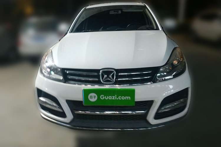 Used JMC Yusheng S350 2014 2.4T Automatic 2WD Diesel Luxury Version with Sunroof 5 Seats Front