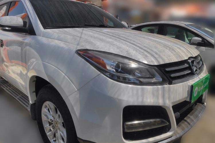 Used JMC Yusheng S350 2014 2.4T Automatic 2WD Diesel Luxury Version with Sunroof 7 Seats Front Right 45 Deg