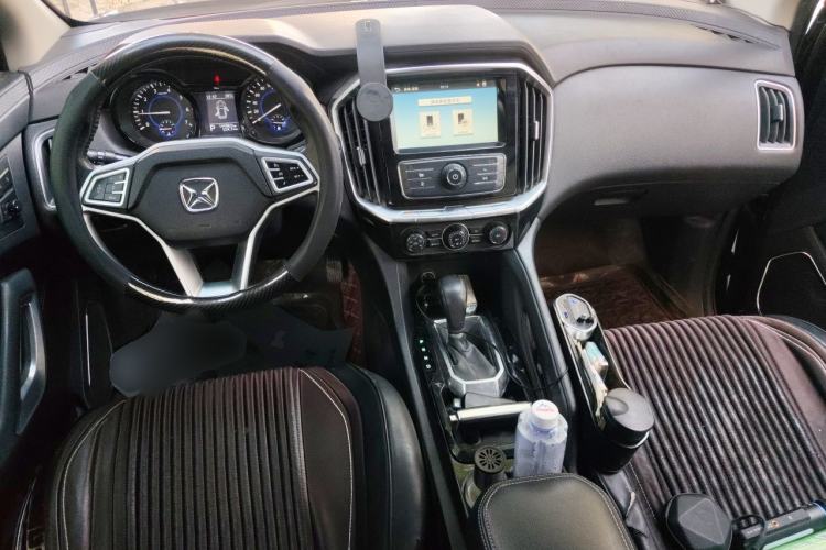 Used JMC Yusheng S350 2016 2.0T Automatic All-Wheel Drive Gasoline Ultra-Luxury 7-Seater Center Console