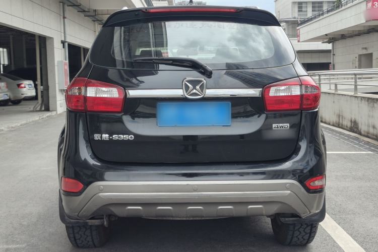 Used JMC Yusheng S350 2016 2.0T Automatic 4x4 Gasoline Luxury Version with Sunroof 7 Seats Exterior 8
