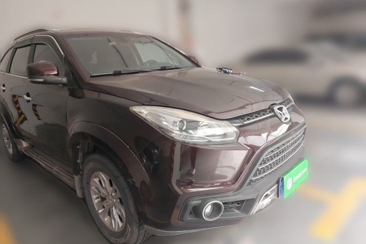 Used JMC Yusheng S350 2016 2.4T Automatic 4x4 Diesel Luxury 5-Seater Front Right 45 Deg