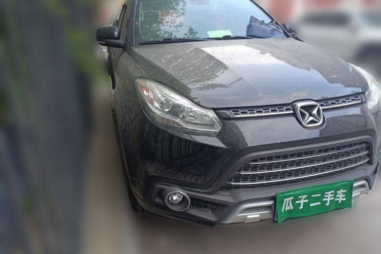 Used JMC Yusheng S350 2016 2.0T Manual Two-Wheel Drive Gasoline Luxury Version with Sunroof 5 Seats Front Right 45 Deg