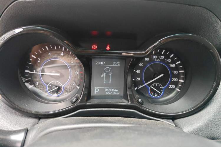 Used JMC Yusheng S350 2016 2.0T Automatic Two-Wheel Drive Gasoline Luxury Edition 5 Seats Instrument Cluster