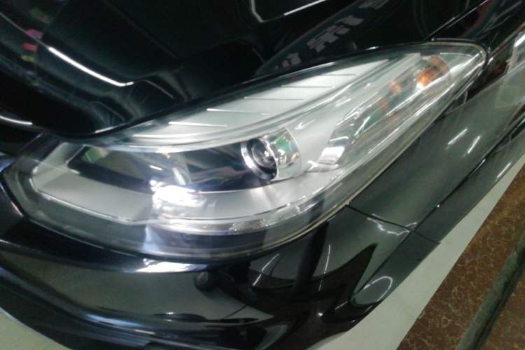 Used JMC Yusheng S350 2016 2.0T Automatic All-Wheel Drive Gasoline Luxury Edition 5 Seats Left Front Headlight