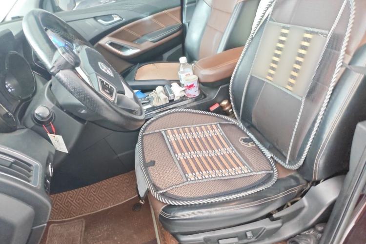 Used JMC Yusheng S350 2016 2.4T Automatic 4x4 Diesel Luxury 5-Seater Left Front Seat