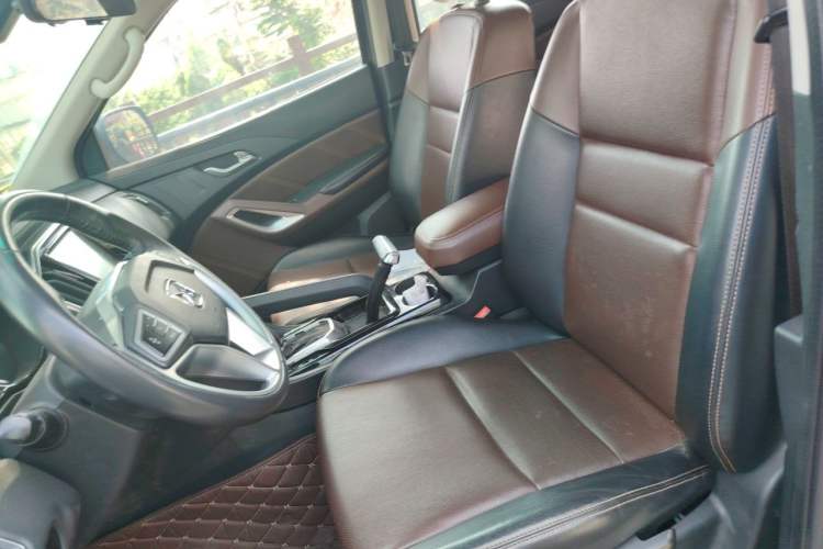Used JMC Yusheng S350 2016 2.0T Automatic Two-Wheel Drive Gasoline Ultra-Luxury 7-Seater Left Front Seat