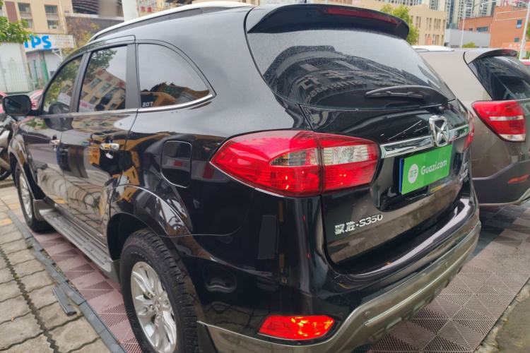 Used JMC Yusheng S350 2016 2.0T Automatic 4x4 Gasoline Luxury Version with Sunroof 7 Seats Rear Left 45 Deg