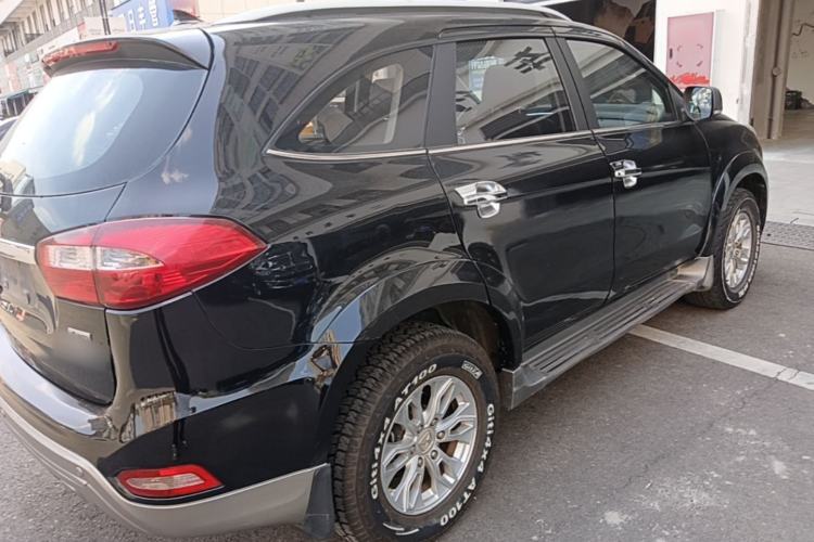 Used JMC Yusheng S350 2016 2.0T Automatic 4x4 Gasoline Luxury Version with Sunroof 7 Seats Rear Right 45 Deg