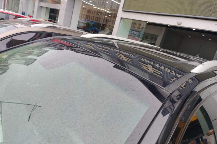 Used JMC Yusheng S350 2016 2.0T Automatic 4x4 Gasoline Luxury Version with Sunroof 7 Seats Roof