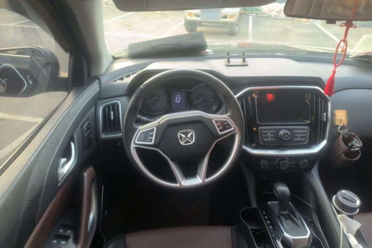 Used JMC Yusheng S350 2016 2.0T Automatic All-Wheel Drive Gasoline Ultra-Luxury 5-Seater Steering Wheel