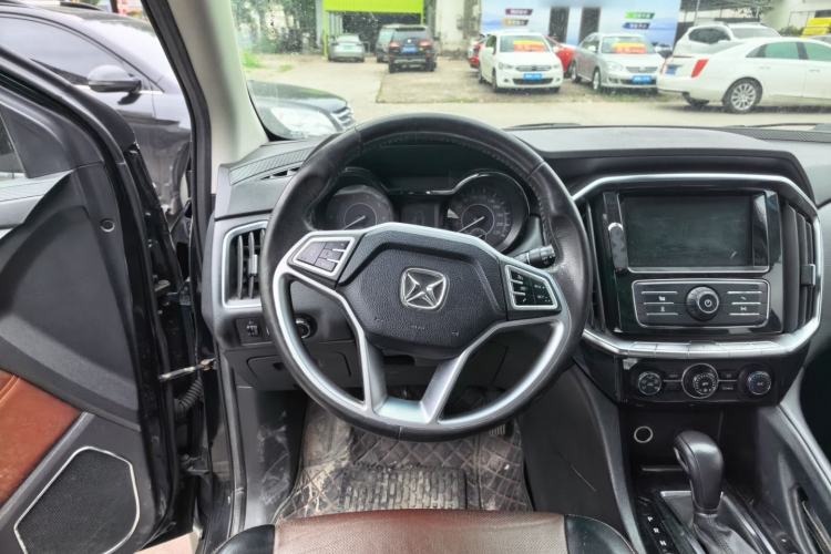 Used JMC Yusheng S350 2016 2.0T Automatic All-Wheel Drive Gasoline Luxury Version with Sunroof 5 Seats Steering Wheel