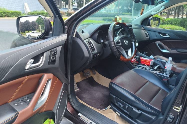 Used JMC Yusheng S350 2016 2.0T Automatic All-Wheel Drive Gasoline Ultra-Luxury 7-Seater Driver Seat