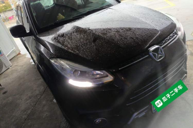 Used JMC Yusheng S350 2016 2.0T Manual 4x4 Gasoline Luxury Version with Sunroof 7 Seats Exterior 2
