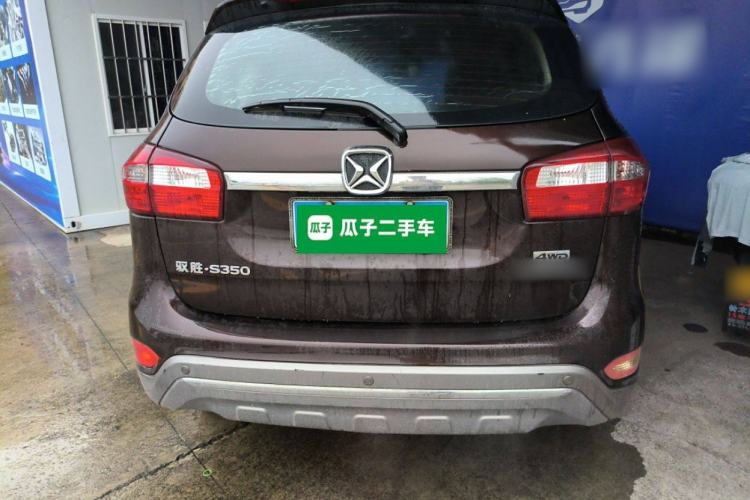 Used JMC Yusheng S350 2016 2.0T Manual 4x4 Gasoline Luxury Version with Sunroof 7 Seats Exterior 4