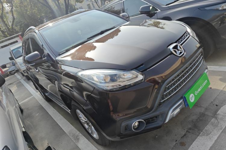 Used JMC Yusheng S350 2016 2.0T Automatic Two-Wheel Drive Gasoline Luxury Version with Sunroof 5 Seats Front Right 45 Deg
