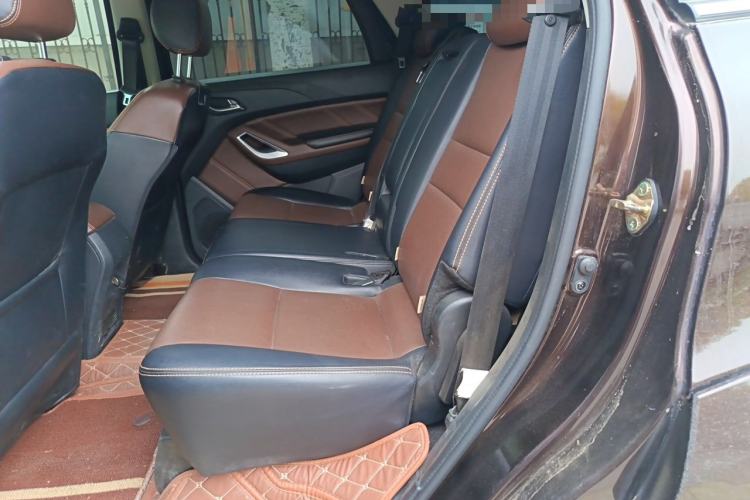 Used JMC Yusheng S350 2016 2.0T Automatic All-Wheel Drive Gasoline Luxury Version with Sunroof 5 Seats Left Rear Seat