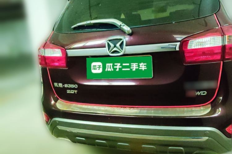 Used JMC Yusheng S350 2016 2.0T Automatic 2WD Gasoline Luxury Version with Sunroof 7 Seats Rear