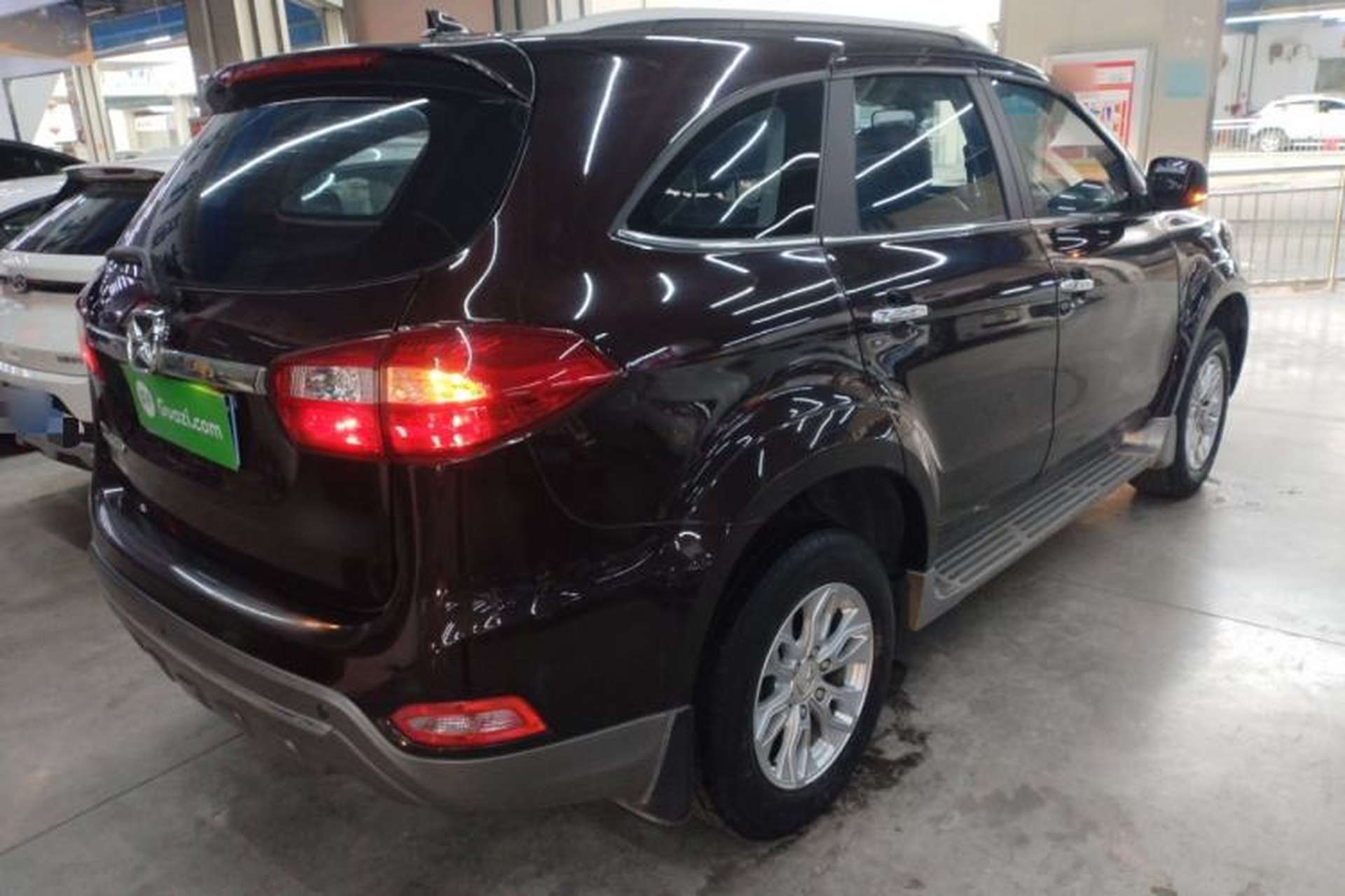 Used JMC Yusheng S350 2016 2.0T Automatic Two-Wheel Drive Gasoline Luxury Edition 5 Seats Rear Right 45 Deg