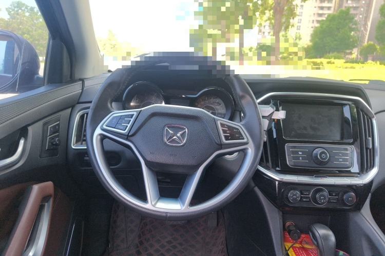Used JMC Yusheng S350 2016 2.0T Automatic Two-Wheel Drive Gasoline Ultra-Luxury 7-Seater Steering Wheel