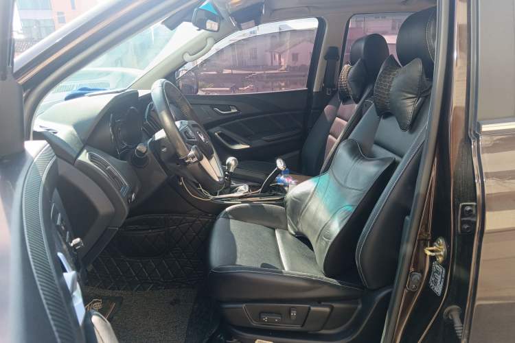 Used JMC Yusheng S350 2016 2.0T Manual 4x4 Gasoline Luxury Sunroof Version 5 Seats Left Front Seat