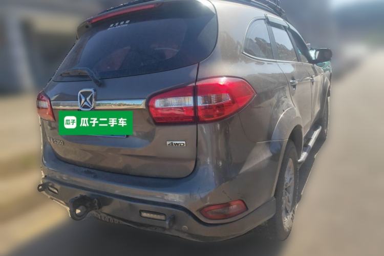 Used JMC Yusheng S350 2016 2.4T Manual 4x4 Diesel Luxury Edition 5-Seater Rear Right 45 Deg