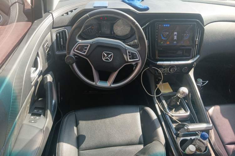 Used JMC Yusheng S350 2016 2.0T Manual 4x4 Gasoline Luxury Sunroof Version 5 Seats Steering Wheel