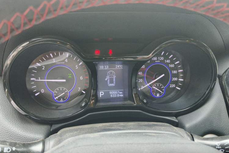 Used JMC Yusheng S350 2016 2.0T Automatic All-Wheel Drive Gasoline Ultra-Luxury 5-Seater Instrument Cluster
