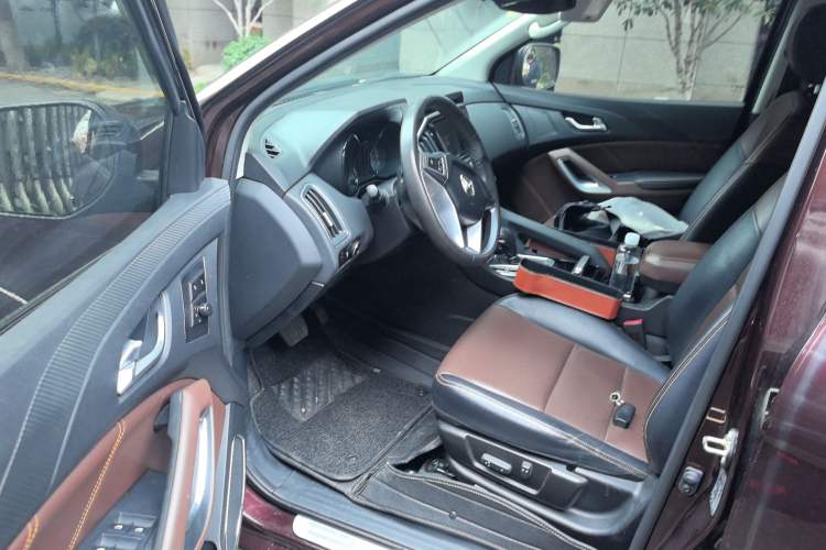 Used JMC Yusheng S350 2016 2.0T Automatic All-Wheel Drive Gasoline Luxury Version with Sunroof 5 Seats Driver Seat