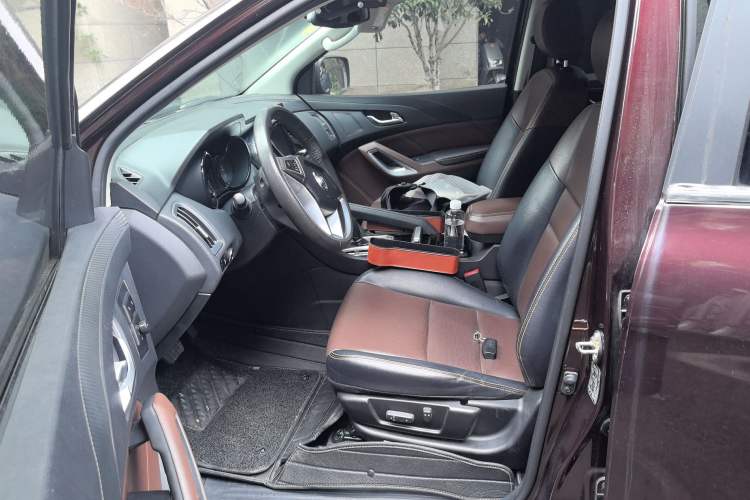 Used JMC Yusheng S350 2016 2.0T Automatic All-Wheel Drive Gasoline Luxury Version with Sunroof 5 Seats Left Front Seat