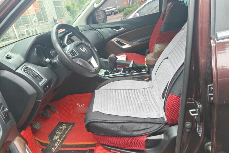 Used JMC Yusheng S350 2016 2.0T Manual Two-Wheel Drive Gasoline Luxury Version with Sunroof 5 Seats Left Front Seat