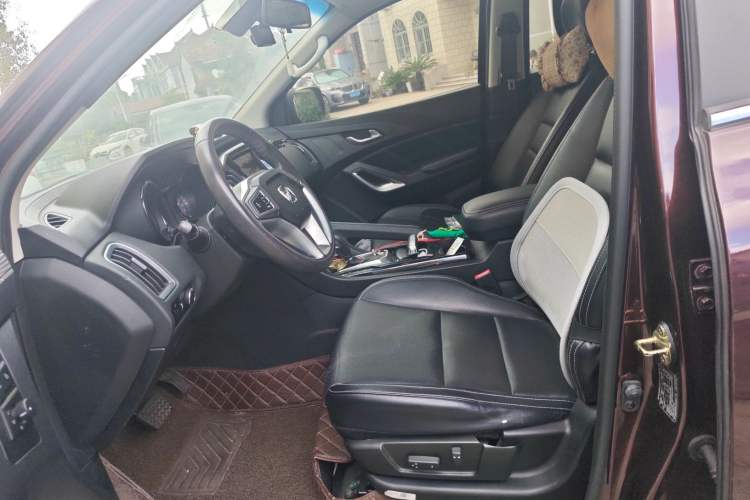 Used JMC Yusheng S350 2016 2.0T Automatic All-Wheel Drive Gasoline Ultra-Luxury 7-Seater Left Front Seat