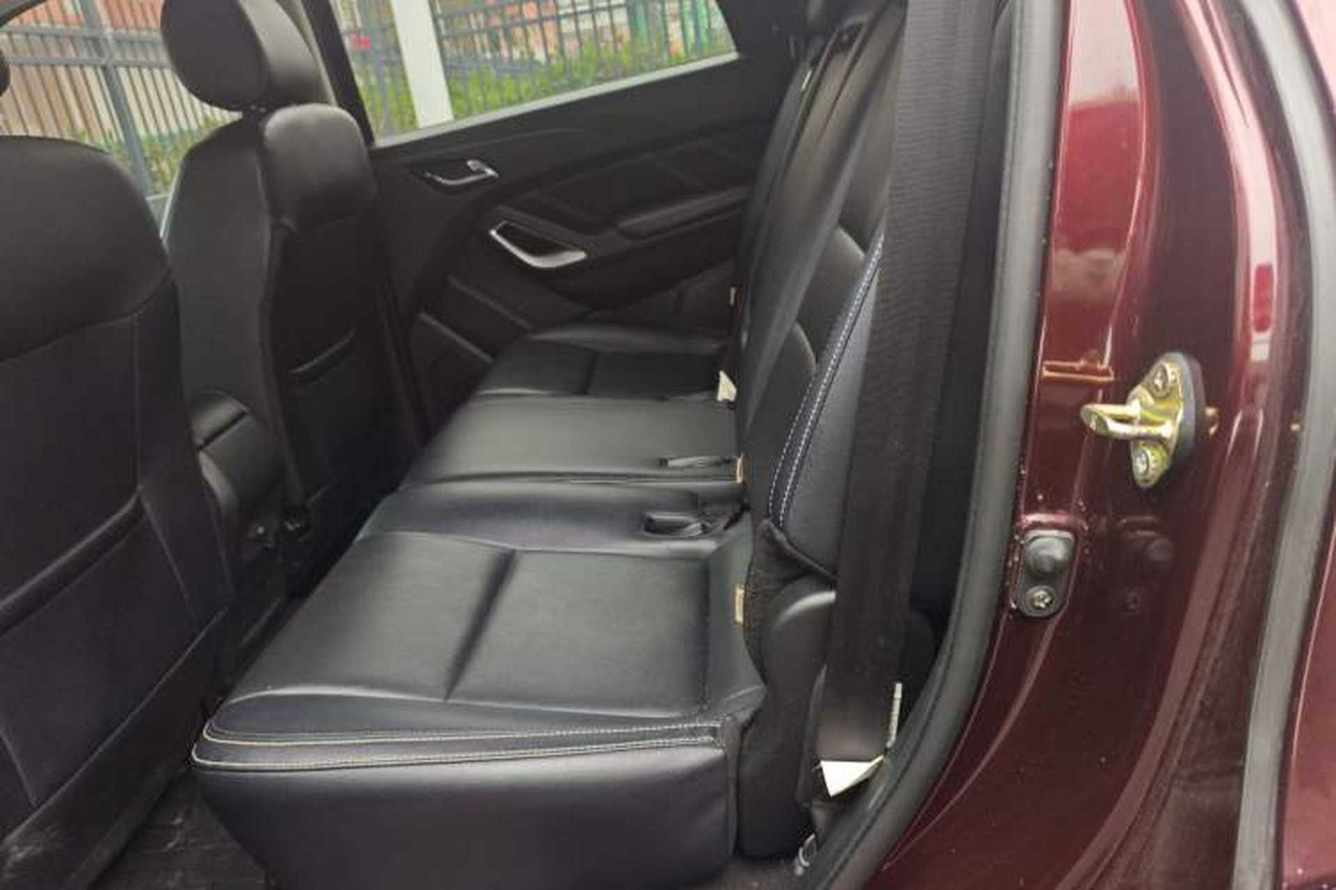 Used JMC Yusheng S350 2016 2.0T Automatic Two-Wheel Drive Gasoline Luxury Edition 5 Seats Left Rear Seat