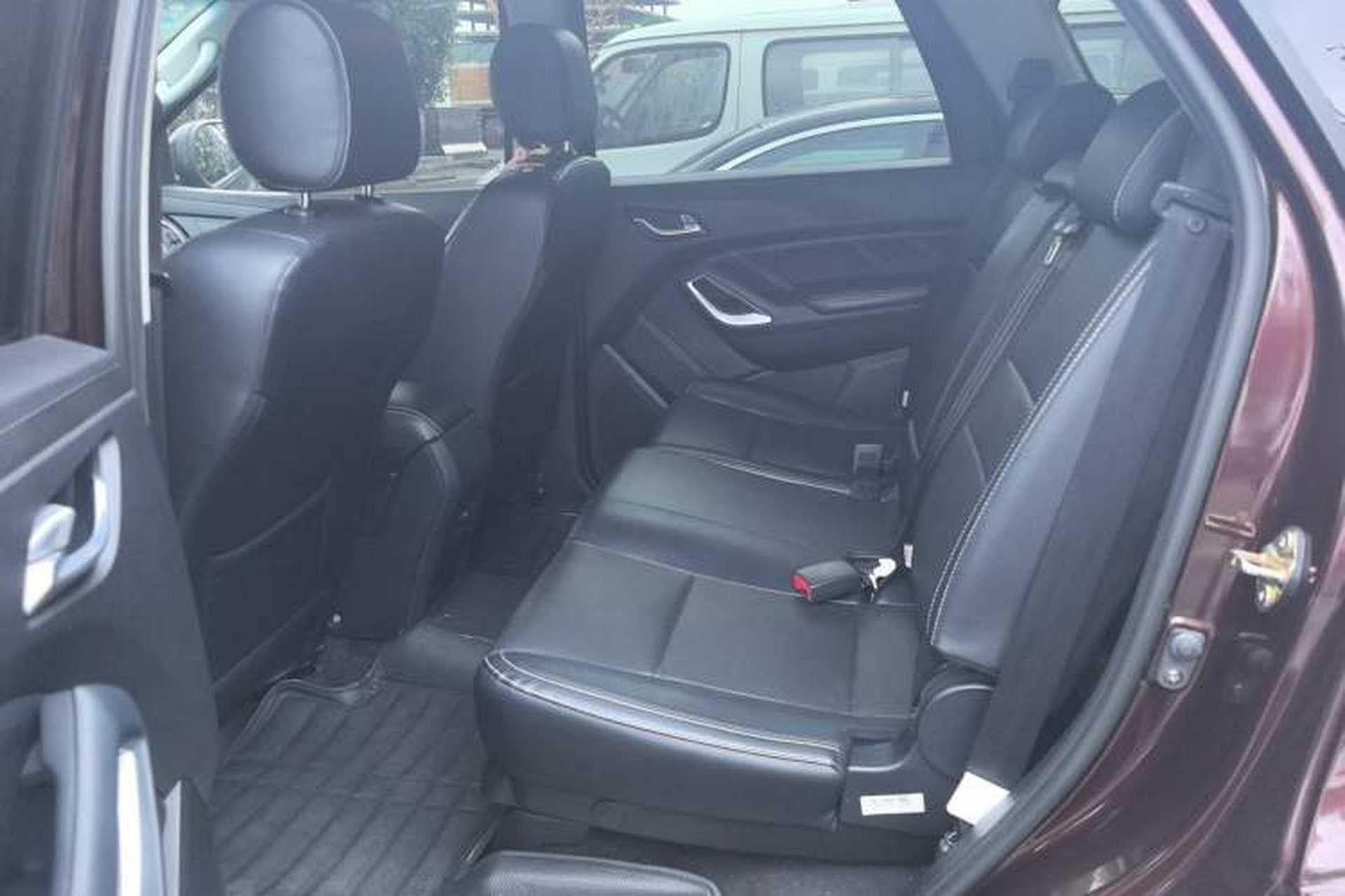 Used JMC Yusheng S350 2016 2.0T Automatic All-Wheel Drive Gasoline Ultra-Luxury 7-Seater Left Rear Seat