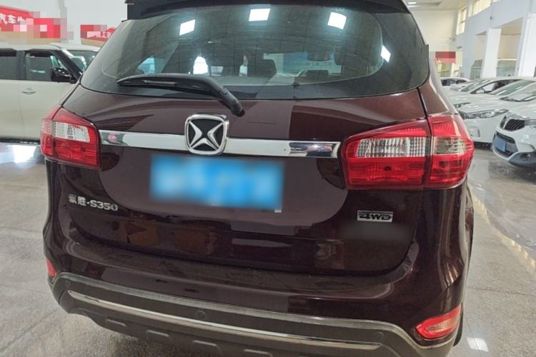 Used JMC Yusheng S350 2016 2.4T Manual 4x4 Diesel Luxury Edition 5-Seater Rear