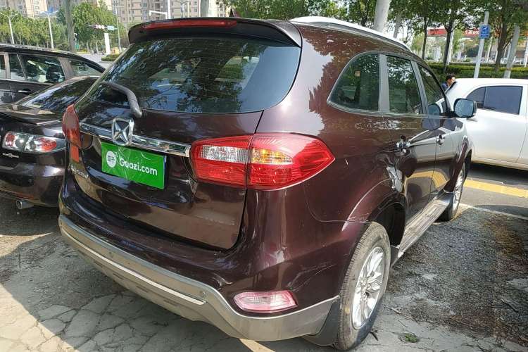 Used JMC Yusheng S350 2016 2.0T Automatic Two-Wheel Drive Gasoline Luxury Version with Sunroof 5 Seats Rear Right 45 Deg